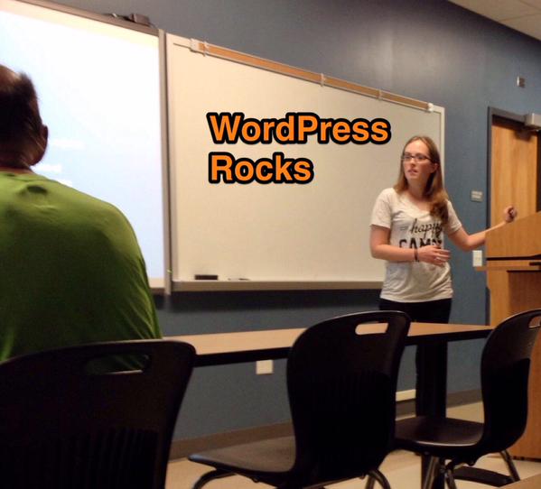 Image of Lauren Pittenger Presenting at WordCamp Scranton